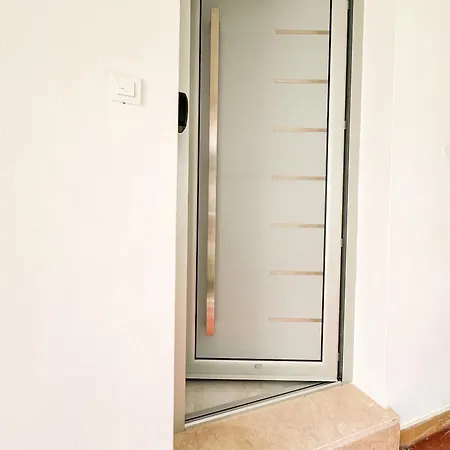 Deluxe Twin Sunshine