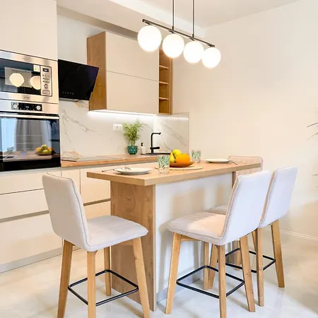 Deluxe Twin Sunshine *